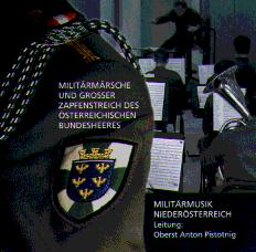 Militrmrsche und grosser Zapfenstreich - cliquer ici