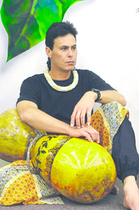 Ho'omalu, Keali'i M. - cliquer ici